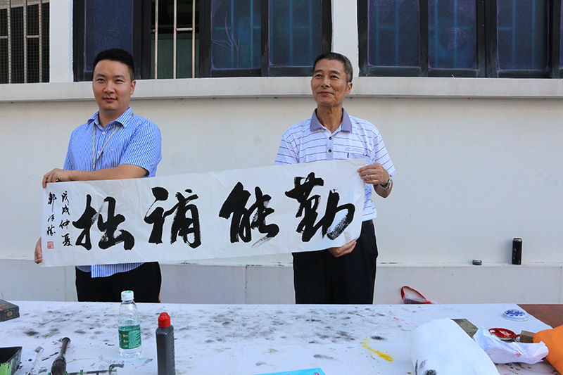 8868体育官网首页入口公司成功举办第一届“关爱生命，奉献爱心”无偿献血活动